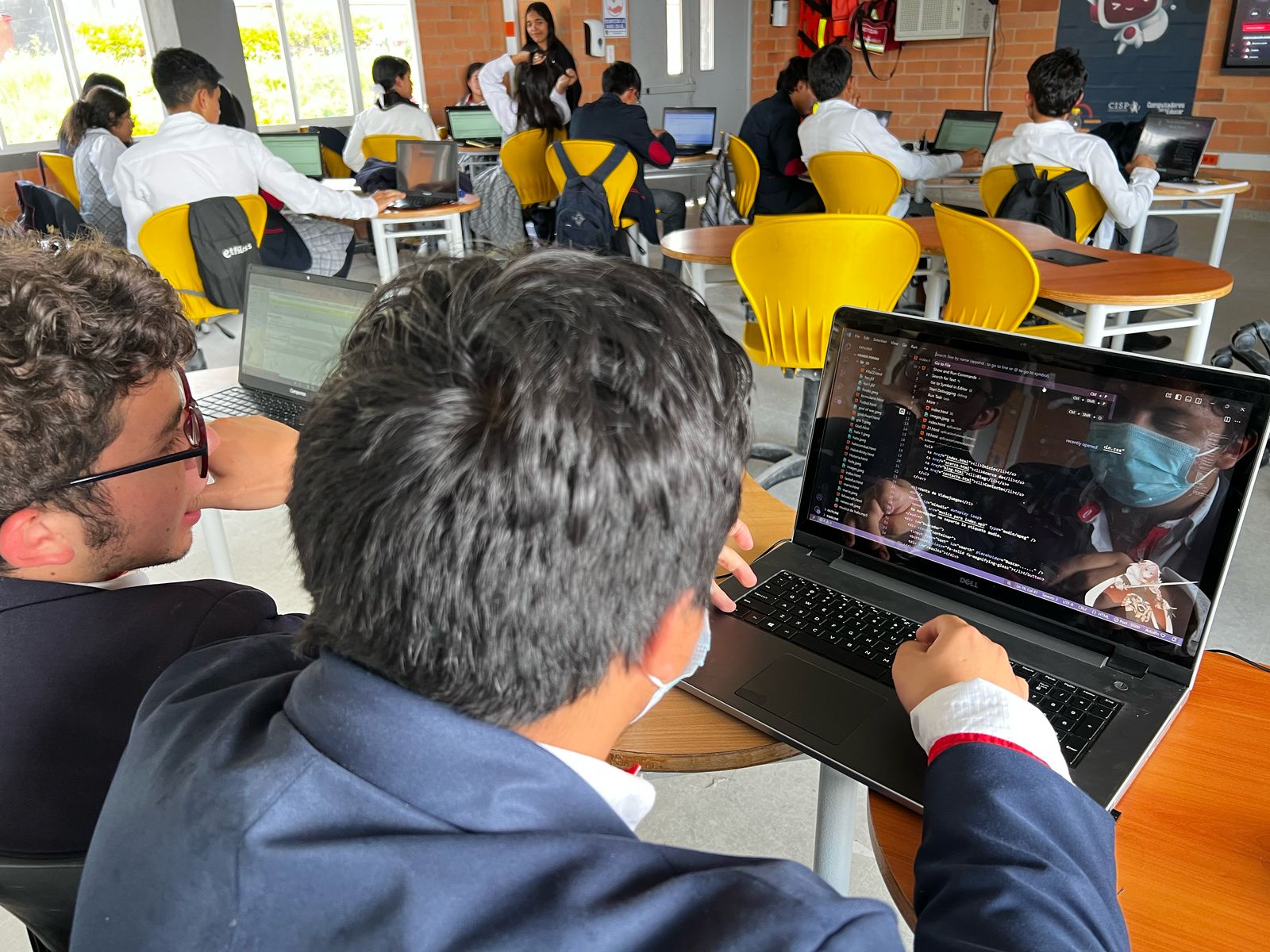 Nueva Biblioteca Digital: Un Espacio Moderno para el Aprendizaje